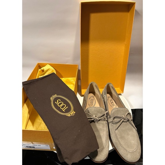 TOD'S Men’s Suede Loafers, NWT W/Box & Dust Bag - Picture 9 of 10